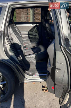 Внедорожник / Кроссовер Audi Q7 2014 в 