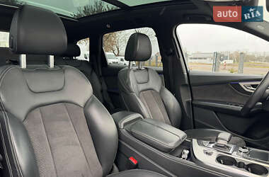 Внедорожник / Кроссовер Audi Q7 2018 в Ужгороде