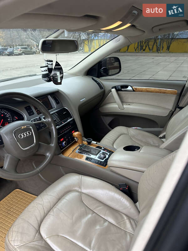 Внедорожник / Кроссовер Audi Q7 2009 в Кропивницком