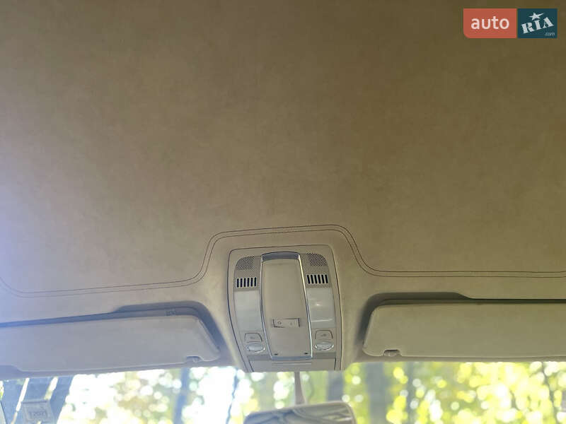 Позашляховик / Кросовер Audi Q7 2010 в Дніпрі фото 12 Позашляховик / Кросовер Audi Q7 2010 в Дніпрі