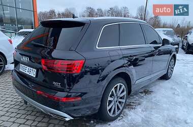 Позашляховик / Кросовер Audi Q7 2017 в Львові