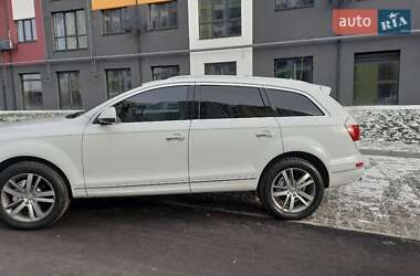 Позашляховик / Кросовер Audi Q7 2015 в Рівному