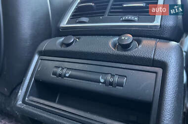 Внедорожник / Кроссовер Audi Q7 2012 в 