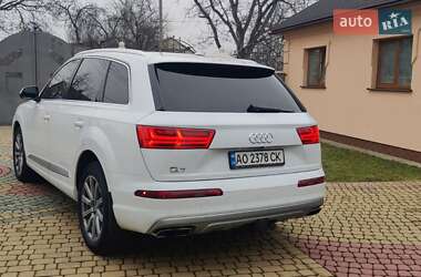 Позашляховик / Кросовер Audi Q7 2019 в Ужгороді