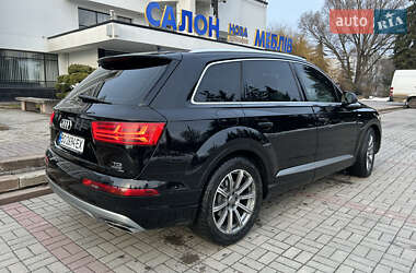 Позашляховик / Кросовер Audi Q7 2016 в Тернополі