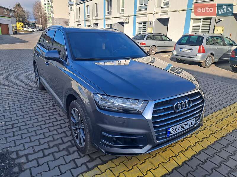 Позашляховик / Кросовер Audi Q7 2016 в Хмельницькому