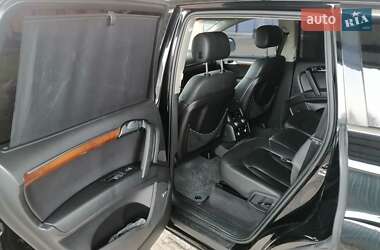 Позашляховик / Кросовер Audi Q7 2013 в 