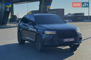 Позашляховик / Кросовер Audi Q7 2016 в Львові