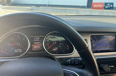 Внедорожник / Кроссовер Audi Q7 2013 в 