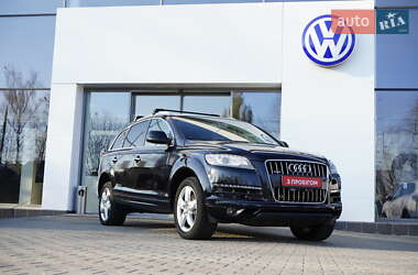 Позашляховик / Кросовер Audi Q7 2014 в Житомирі