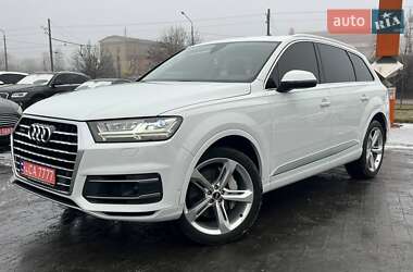 Позашляховик / Кросовер Audi Q7 2018 в Львові