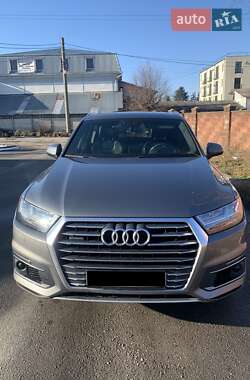 Внедорожник / Кроссовер Audi Q7 2016 в Ровно