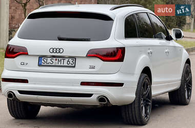 Позашляховик / Кросовер Audi Q7 2012 в Рівному