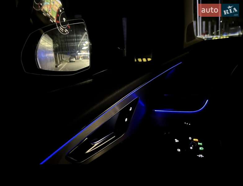 Внедорожник / Кроссовер Audi Q7 2015 в Киеве