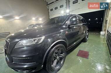 Позашляховик / Кросовер Audi Q7 2014 в Києві