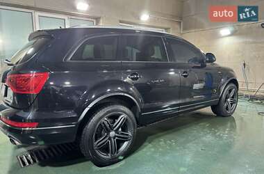 Позашляховик / Кросовер Audi Q7 2014 в Києві