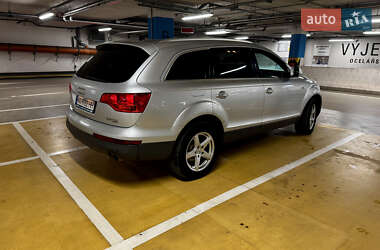 Позашляховик / Кросовер Audi Q7 2006 в Калинах