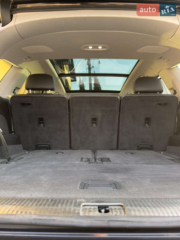 Внедорожник / Кроссовер Audi Q7 2015 в Львове