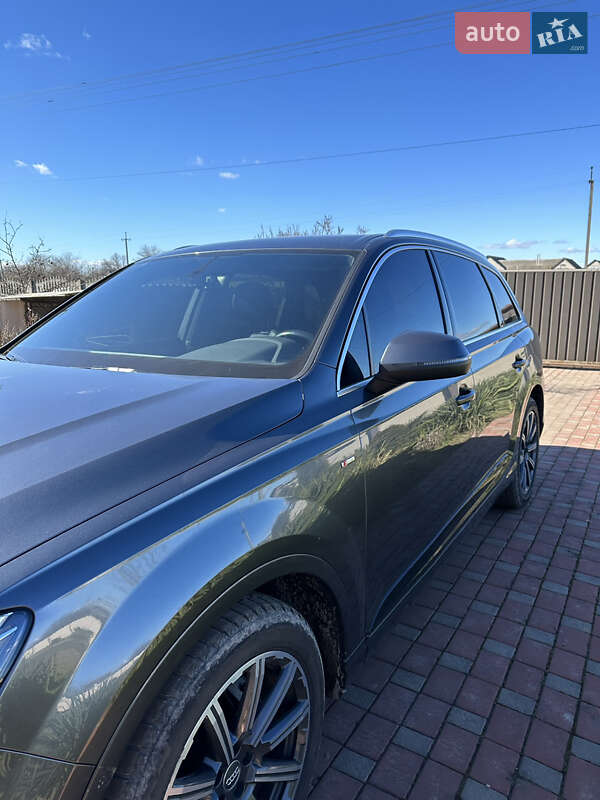 Внедорожник / Кроссовер Audi Q7 2016 в Днепре фото 9 Внедорожник / Кроссовер Audi Q7 2016 в Днепре