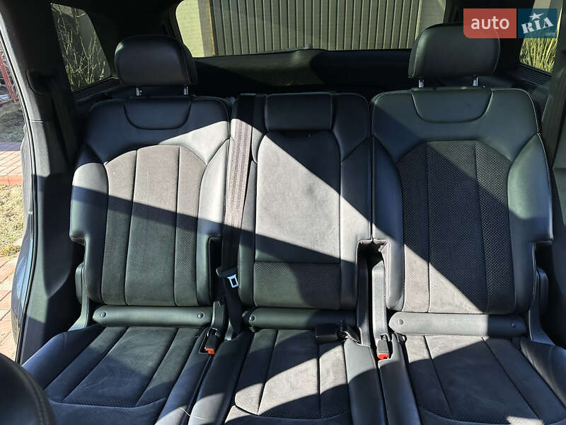Внедорожник / Кроссовер Audi Q7 2016 в Днепре фото 18 Внедорожник / Кроссовер Audi Q7 2016 в Днепре