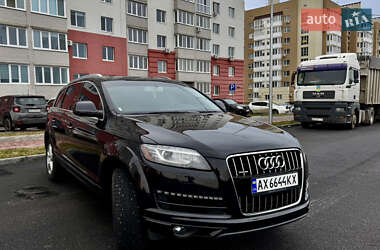 Внедорожник / Кроссовер Audi Q7 2014 в 