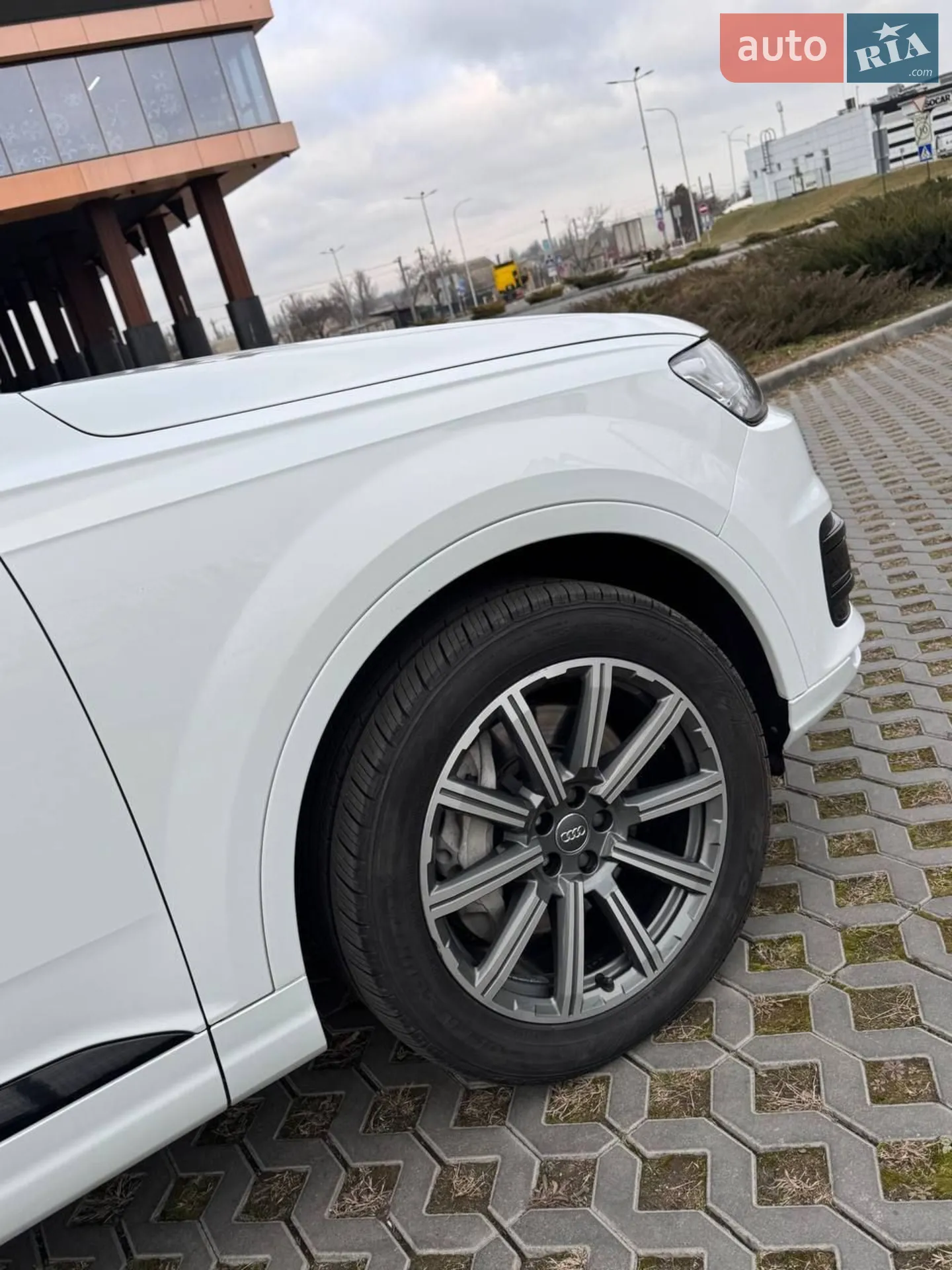 2016 Audi Q7 - мініатюра 4