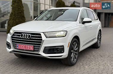 Внедорожник / Кроссовер Audi Q7 2016 в Хмельницком