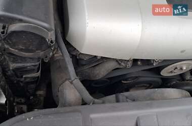 Позашляховик / Кросовер Audi Q7 2010 в 