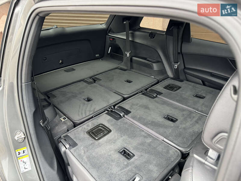 Позашляховик / Кросовер Audi Q7 2016 в Полтаві