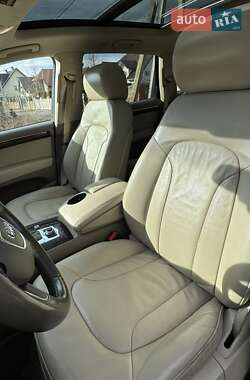 Позашляховик / Кросовер Audi Q7 2011 в Самборі