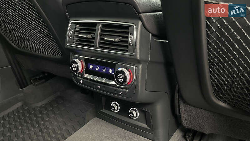 Позашляховик / Кросовер Audi Q7 2019 в Києві