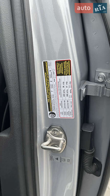 Позашляховик / Кросовер Audi Q7 2019 в Києві