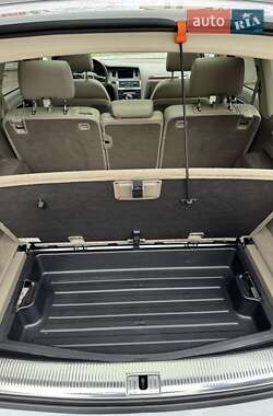 Позашляховик / Кросовер Audi Q7 2010 в 
