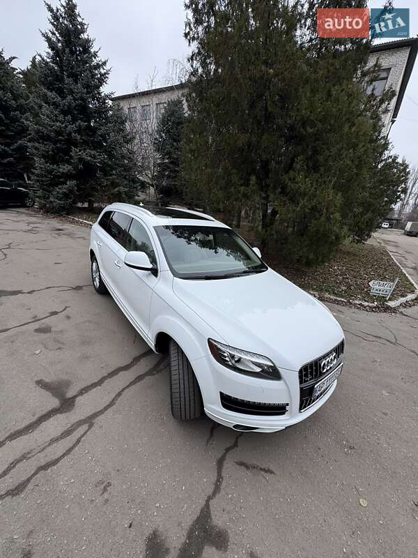 Внедорожник / Кроссовер Audi Q7 2010 в Запорожье