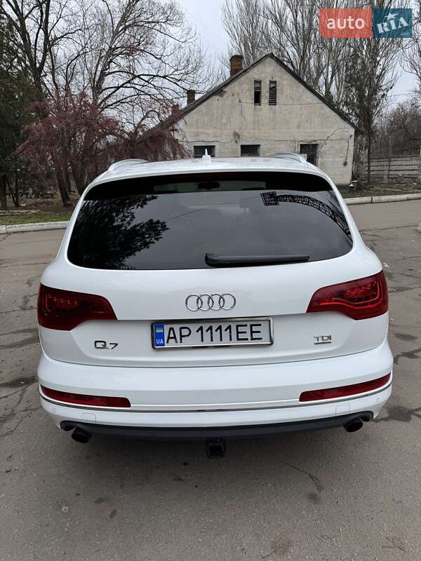 Внедорожник / Кроссовер Audi Q7 2010 в Запорожье