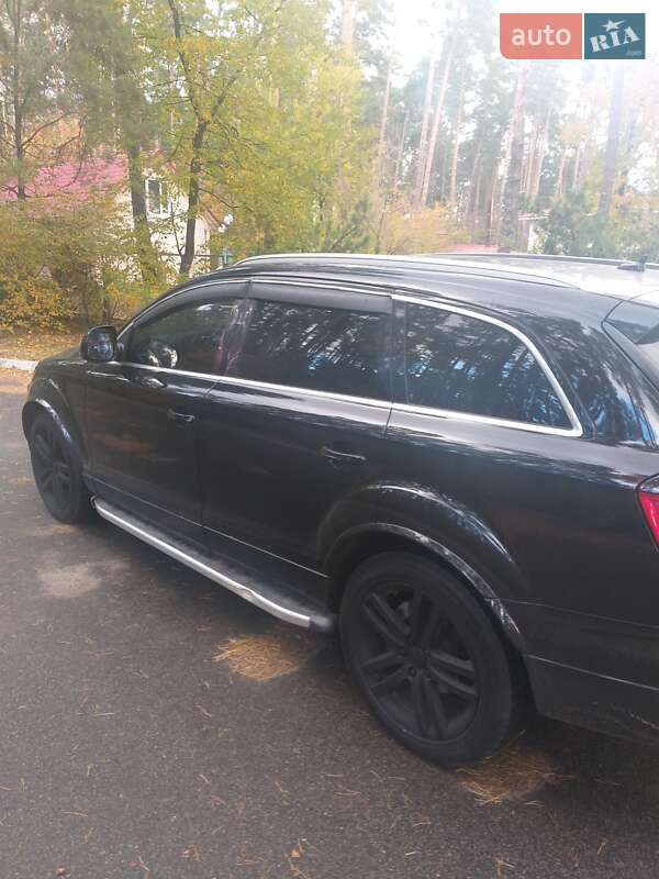 Внедорожник / Кроссовер Audi Q7 2007 в Киеве