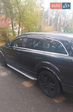 Внедорожник / Кроссовер Audi Q7 2007 в 
