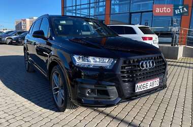 Позашляховик / Кросовер Audi Q7 2018 в Львові