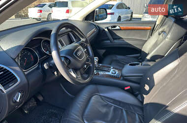 Внедорожник / Кроссовер Audi Q7 2013 в Межгорье