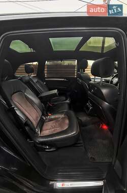 Внедорожник / Кроссовер Audi Q7 2011 в 