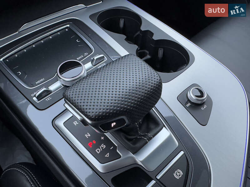 Внедорожник / Кроссовер Audi Q7 2018 в Ужгороде фото 79 Внедорожник / Кроссовер Audi Q7 2018 в Ужгороде