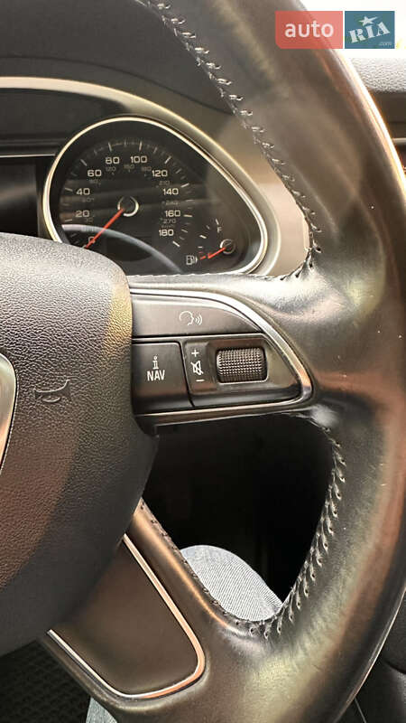Позашляховик / Кросовер Audi Q7 2012 в Косові