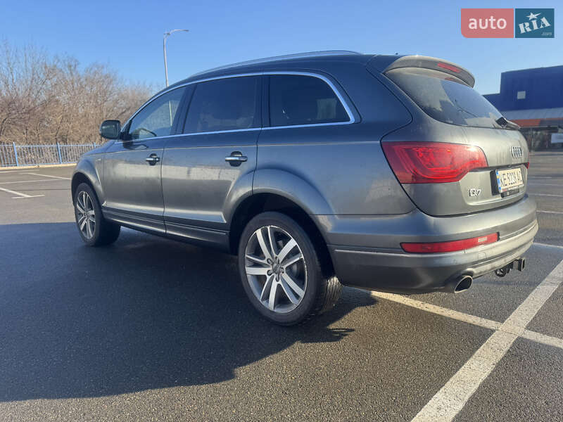 Внедорожник / Кроссовер Audi Q7 2012 в Кривом Роге
