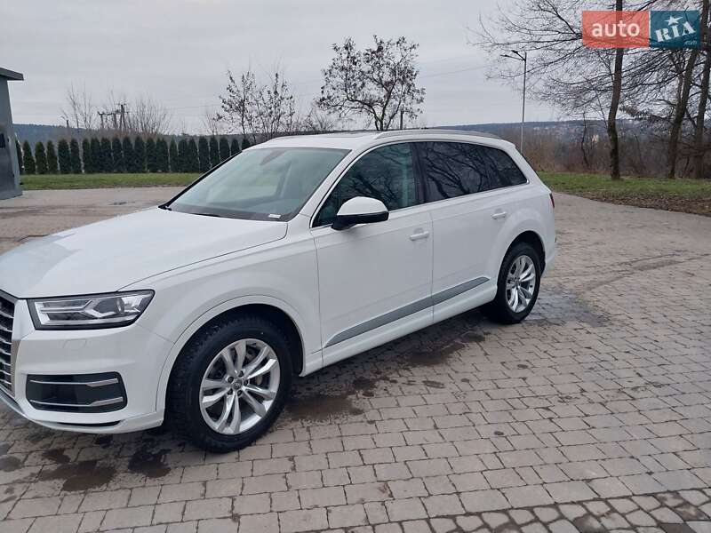 Внедорожник / Кроссовер Audi Q7 2018 в Бучаче