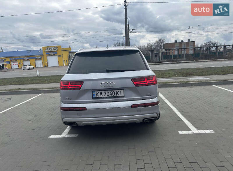 Внедорожник / Кроссовер Audi Q7 2015 в Белой Церкви