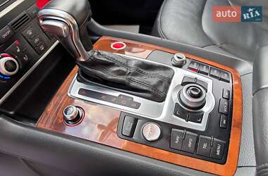 Внедорожник / Кроссовер Audi Q7 2014 в 