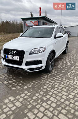 Позашляховик / Кросовер Audi Q7 2015 в Мостиській