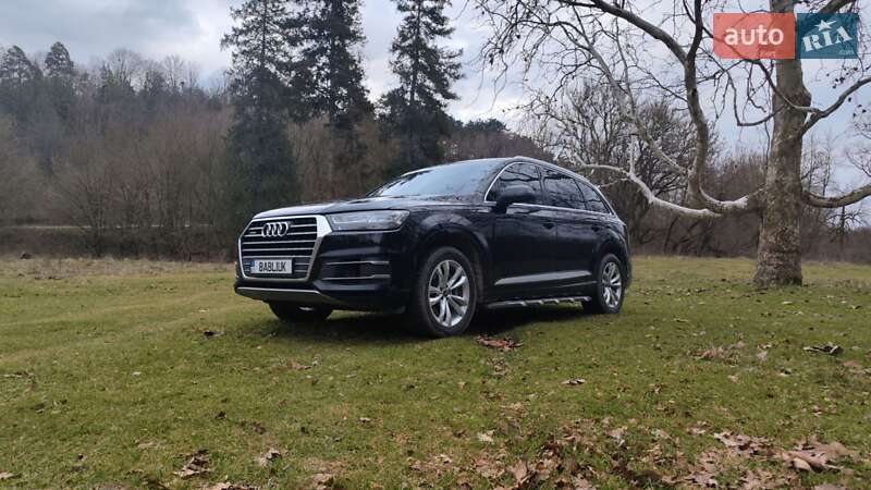 Внедорожник / Кроссовер Audi Q7 2016 в Каменец-Подольском