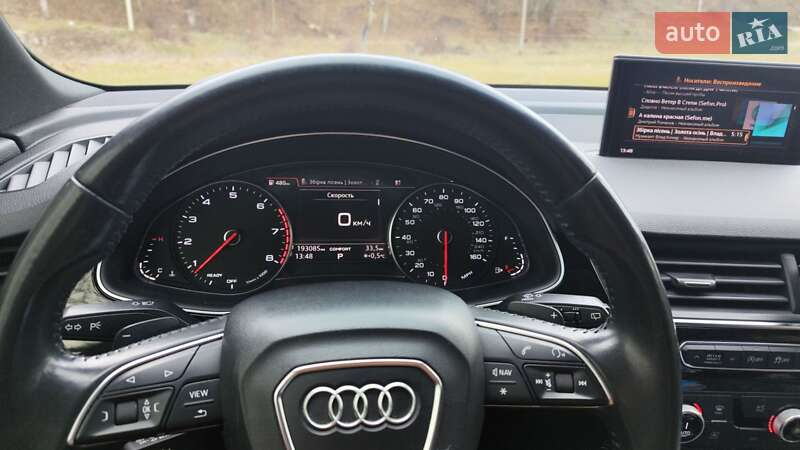 Внедорожник / Кроссовер Audi Q7 2016 в Каменец-Подольском