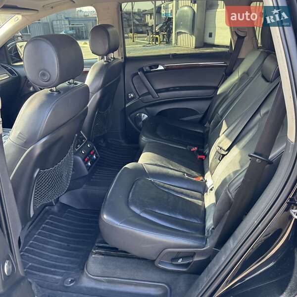Позашляховик / Кросовер Audi Q7 2011 в Хмельницькому